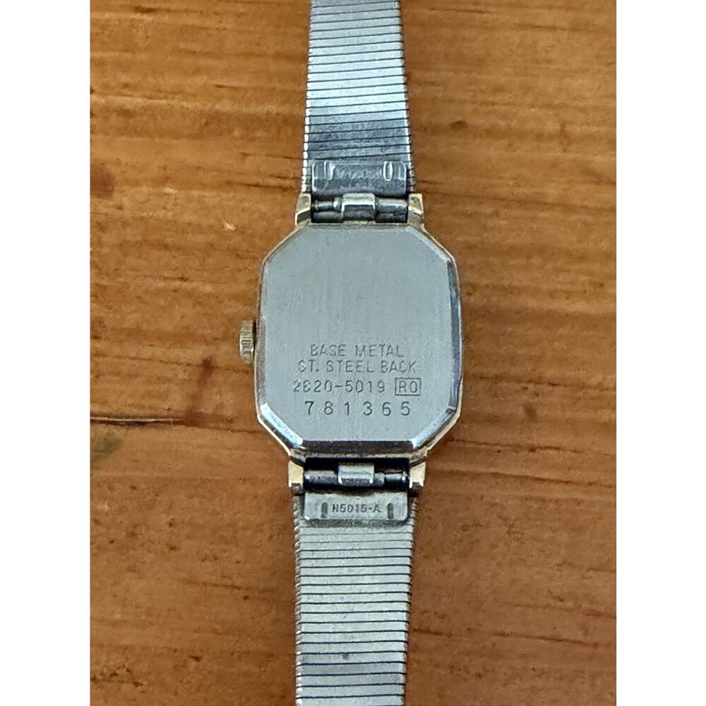 Vintage Seiko Gold Tone Octagonal Case Black Dial Mesh Bracelet Quartz Watch - Picture 10 of 14